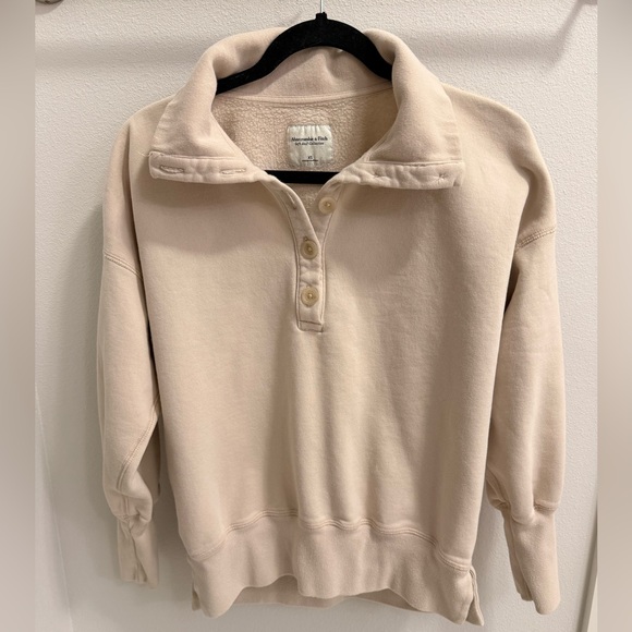 Abercrombie & Fitch Cream Fleece Pullover - Picture 2 of 4
